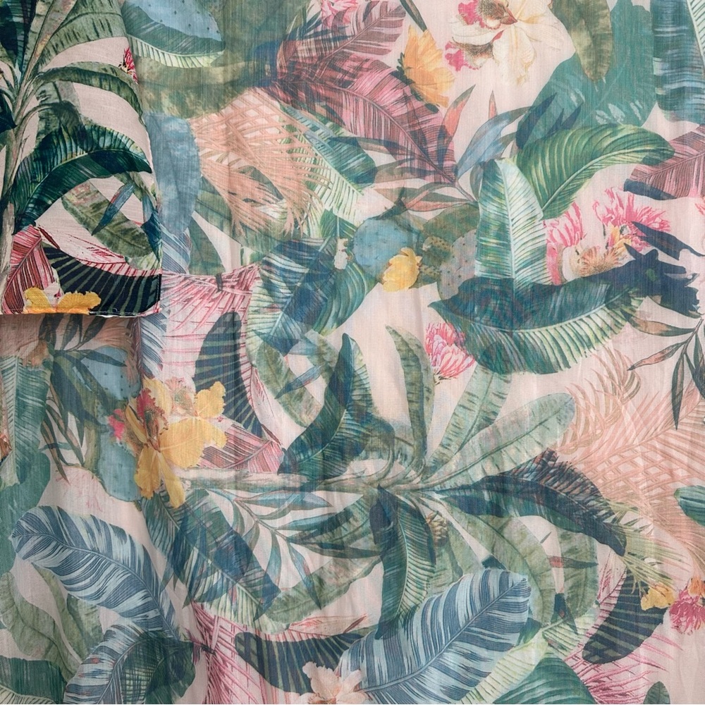 Tropical Print Beach Sarong Wrap - Swim Cover Up - Vacation / Cruise - Picture 10 of 11